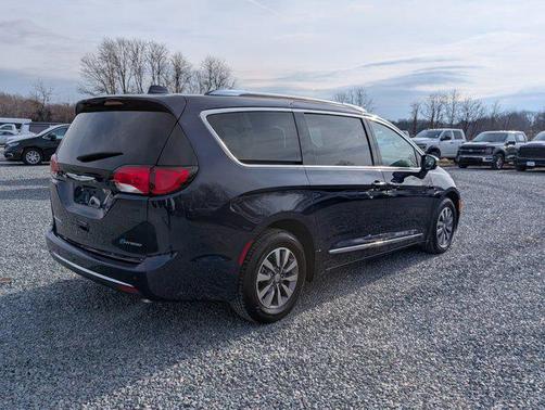 2020 Chrysler Pacifica Hybrid Limited