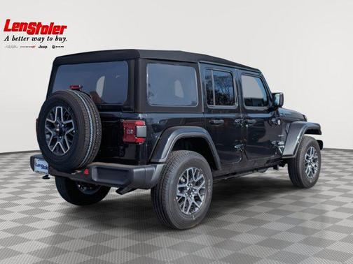 2024 Jeep Wrangler 4-Door Sahara 4x4