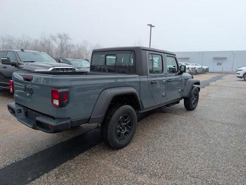 2026 Jeep Gladiator Sport