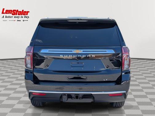 2022 Chevrolet Suburban LT
