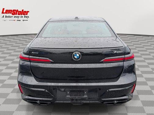 Black Sapphire Metallic 2023 BMW 760 i xDrive