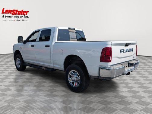 2025 RAM 2500 Tradesman Crew Cab 4x4 6'4' Box