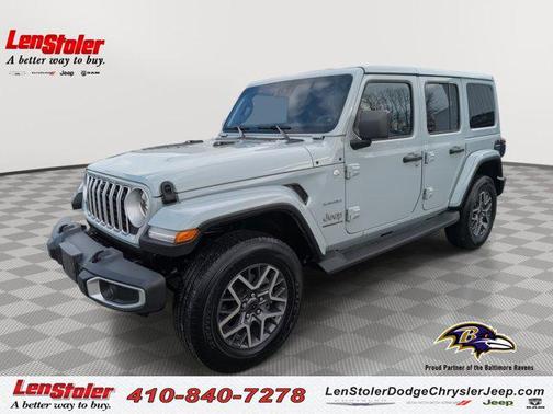 2024 Jeep Wrangler 4-Door Sahara 4x4