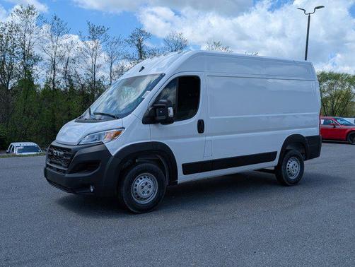 2025 RAM ProMaster 1500 Base