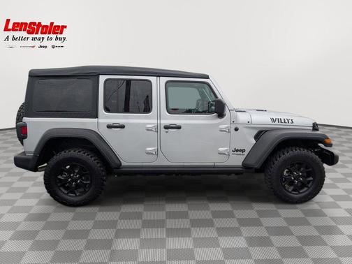 Silver Zynith Clearcoat 2022 Jeep Wrangler Unlimited Sport