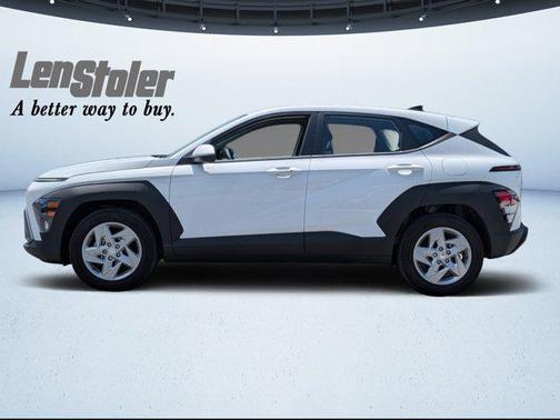 2025 Hyundai KONA SE