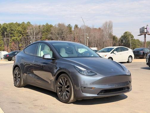 2022 Tesla Model Y Performance Dual Motor All-Wheel Drive