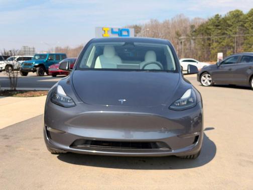 2022 Tesla Model Y Performance Dual Motor All-Wheel Drive