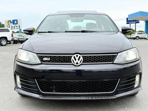 Deep Black Metallic 2013 Volkswagen Jetta GLI Autobahn