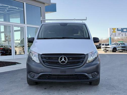 2018 Mercedes-Benz Metris Base