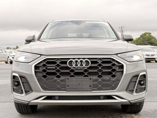 Chronos Gray Metallic 2023 Audi Q5 45 S line Premium Plus