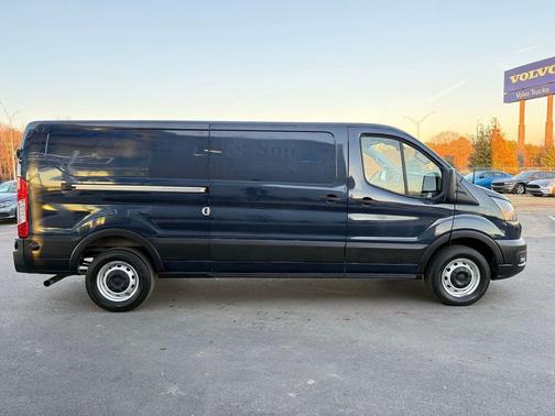 2021 Ford Transit-250 Base
