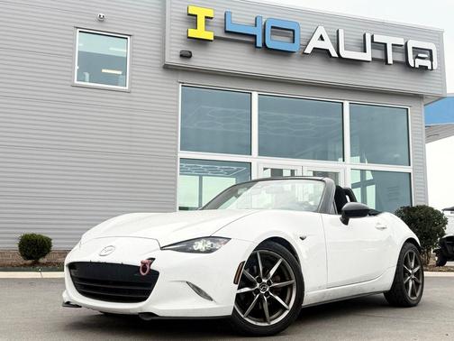 Arctic White 2020 Mazda MX-5 Miata Sport