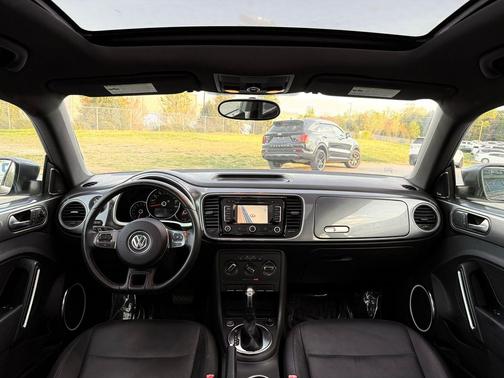 2012 Volkswagen Beetle 2.5L