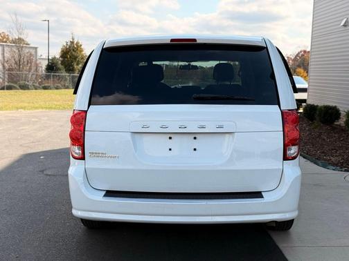 2016 Dodge Grand Caravan AVP/SE
