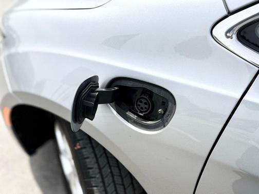 Billet Silver Metallic Clearcoat 2018 Chrysler Pacifica Hybrid Touring Plus