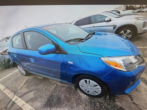 2024 Mitsubishi Mirage ES