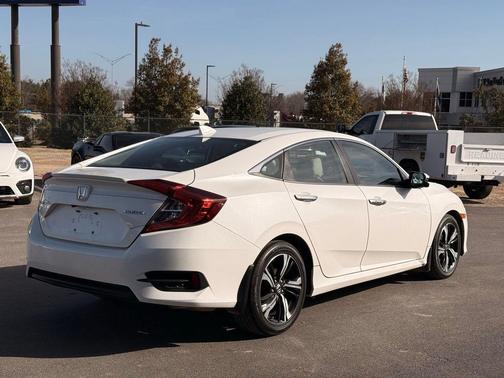 2016 Honda Civic Touring