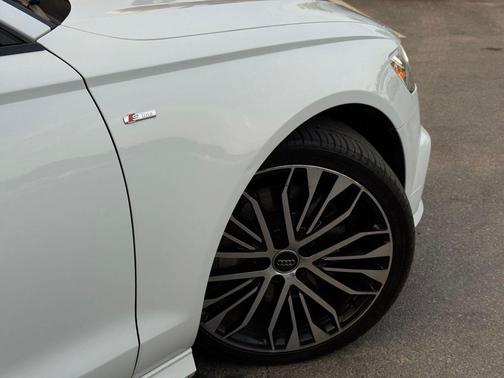 White 2018 Audi A6 2.0T Premium Plus
