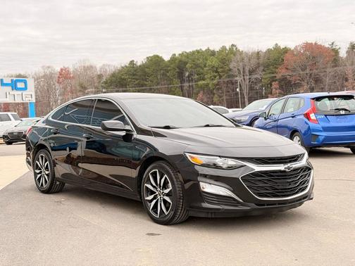 2021 Chevrolet Malibu FWD RS