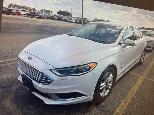 Oxford White 2018 Ford Fusion Hybrid SE