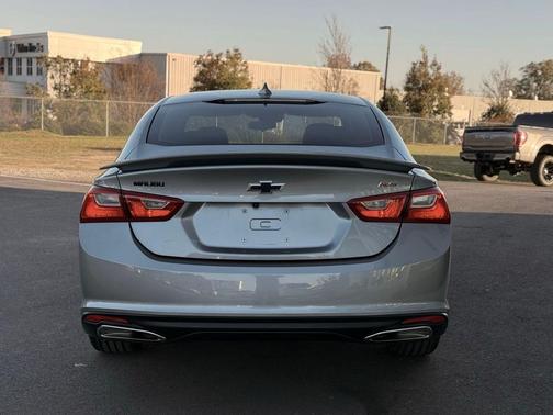 2023 Chevrolet Malibu FWD RS