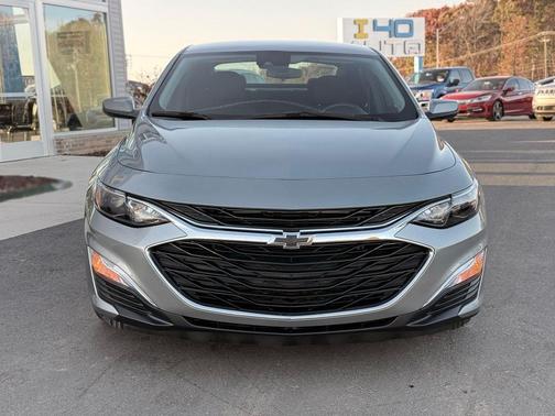 2023 Chevrolet Malibu FWD RS