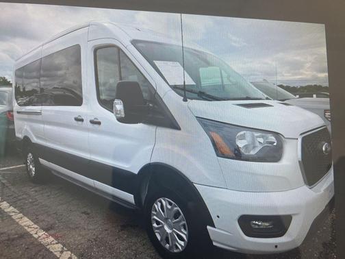 Oxford White 2025 Ford Transit-350 XLT