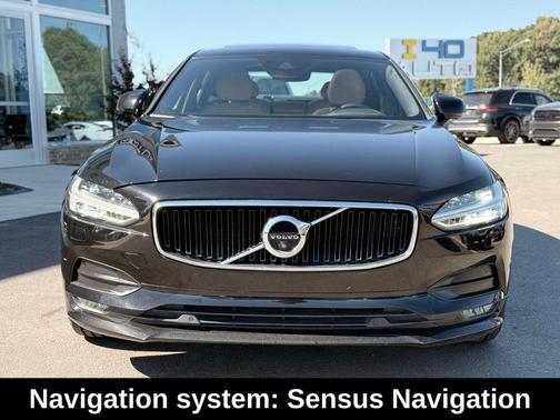 2018 Volvo S90 T6 Momentum