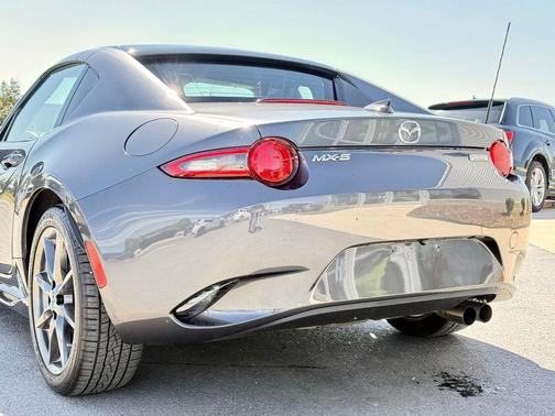 Machine Gray 2017 Mazda MX-5 Miata RF Launch Edition