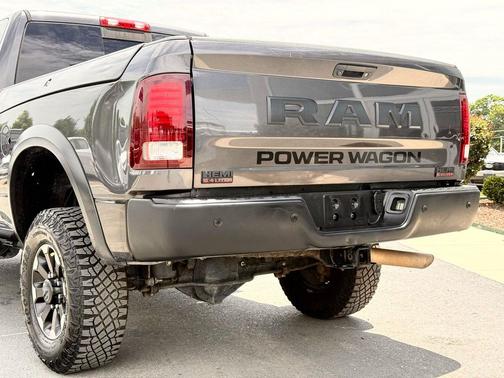 Granite Crystal Metallic Clearcoat 2018 RAM 2500 Power Wagon