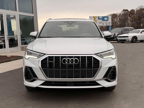 2023 Audi Q3 45 S line Premium Plus