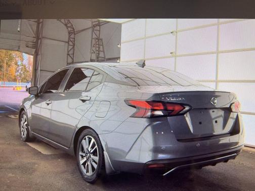 2020 Nissan Versa 1.6 SV