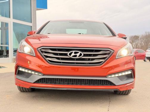 2015 Hyundai SONATA Sport 2.0T