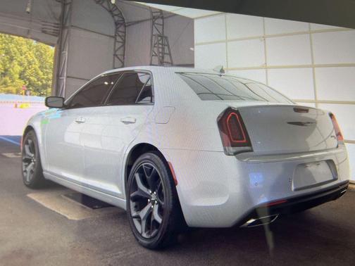 Silver Mist Clearcoat 2021 Chrysler 300 S