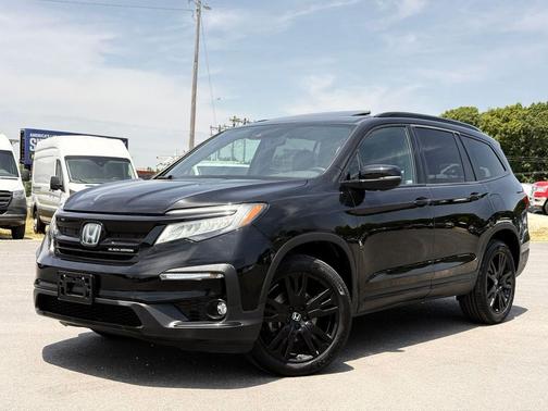 Crystal Black Pearl 2021 Honda Pilot AWD Black Edition