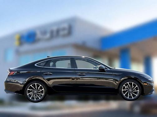 2020 Hyundai SONATA Limited