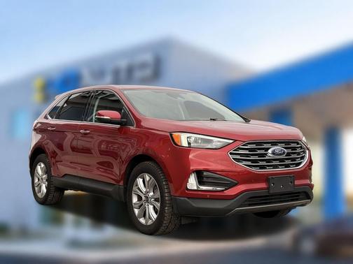 2023 Ford Edge Titanium