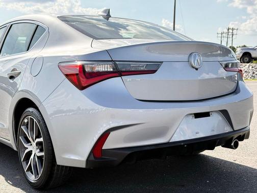 Lunar Silver Metallic 2019 Acura ILX Technology Package