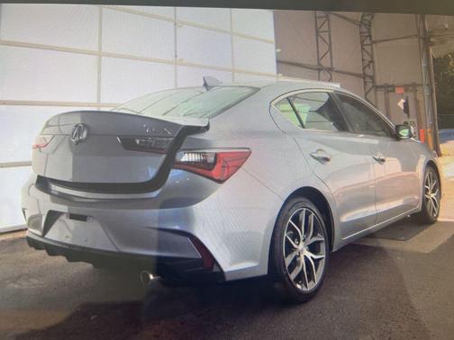 Lunar Silver Metallic 2019 Acura ILX Technology Package
