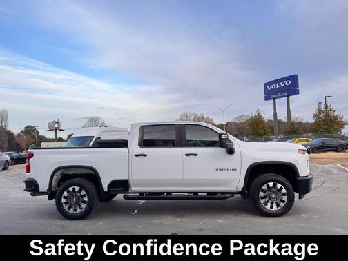 2022 Chevrolet Silverado 2500 Custom