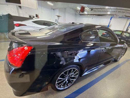 2011 INFINITI G37 IPL