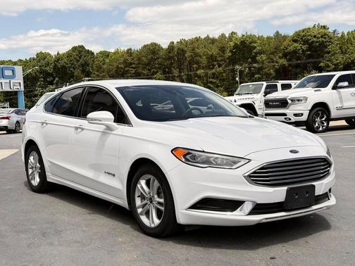Oxford White 2018 Ford Fusion Hybrid SE
