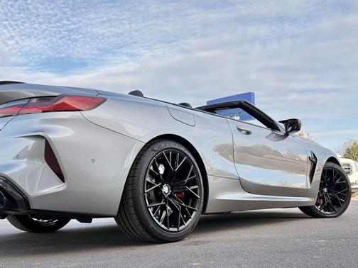 2022 BMW M8 Competition