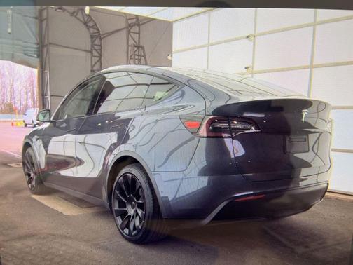 2020 Tesla Model Y Performance Dual Motor All-Wheel Drive