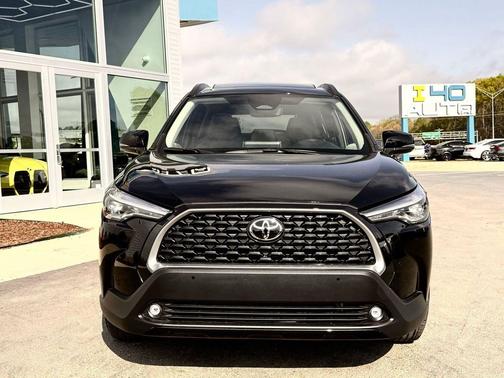 Jet Black 2024 Toyota Corolla Cross XLE