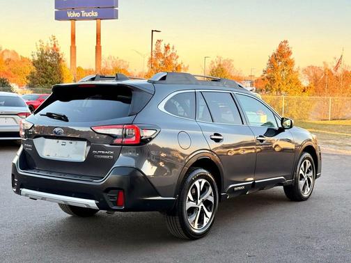 2021 Subaru Outback Touring XT