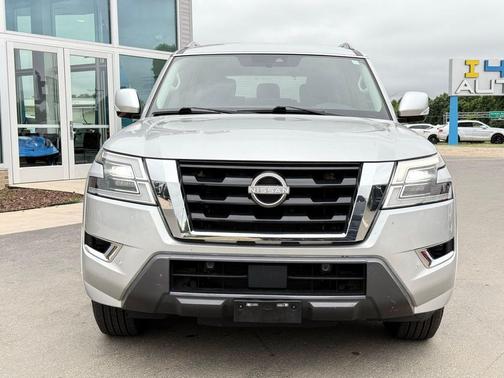 Brilliant Silver Metallic 2021 Nissan Armada SV 4WD