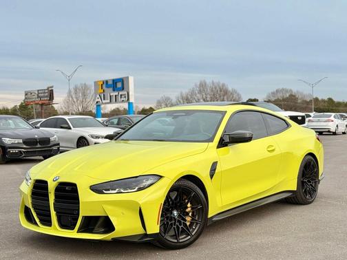 Sao Paulo Yellow 2022 BMW M4 Competition