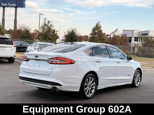 2017 Ford Fusion Hybrid SE